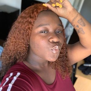 Meet your Posher, Keria